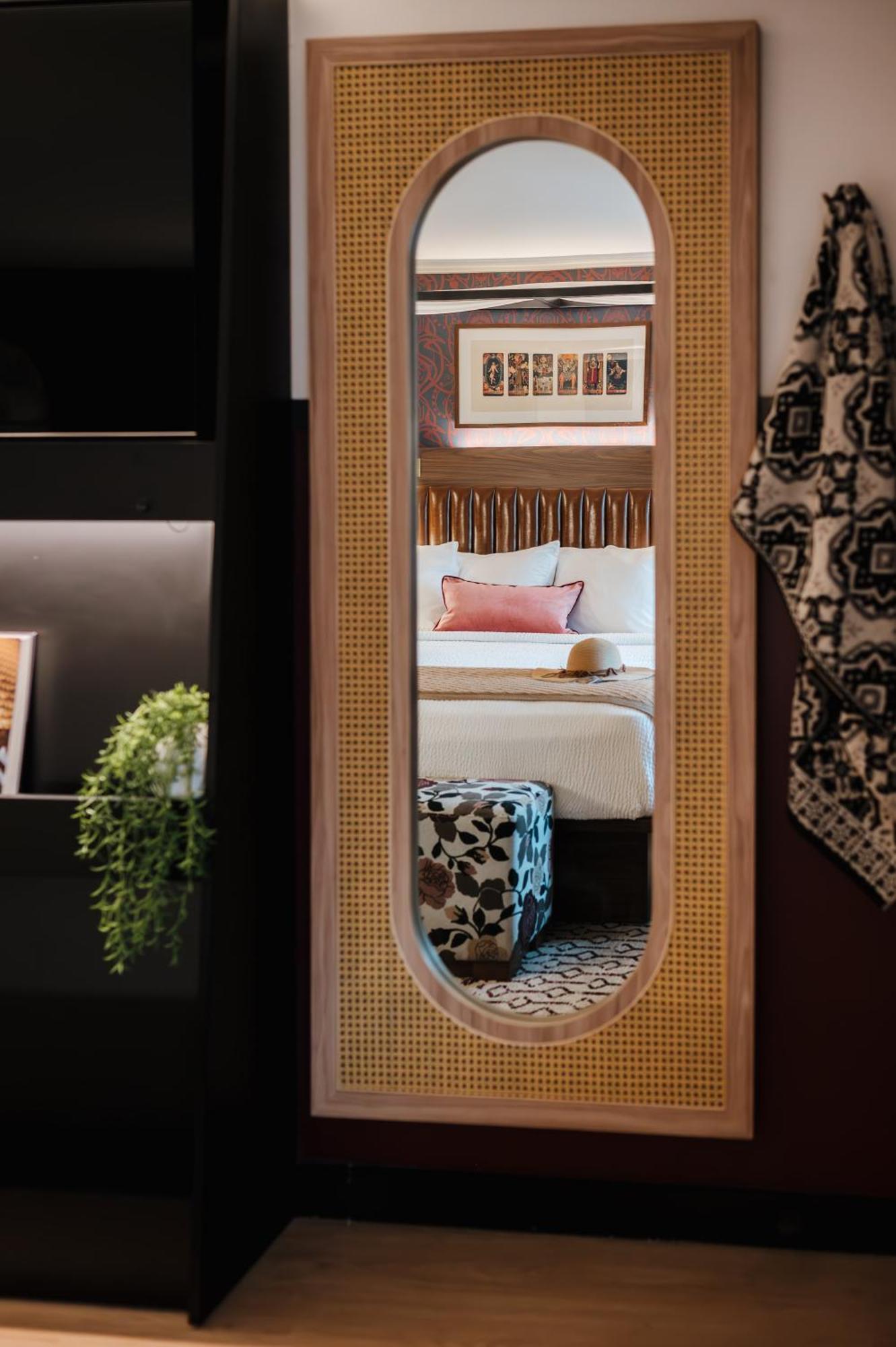 Uncommoner Hotel By Reverie Boutique Collection Вест-Ярмут Екстер'єр фото