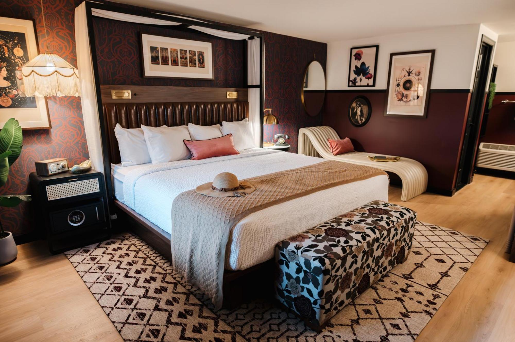 Uncommoner Hotel By Reverie Boutique Collection Вест-Ярмут Екстер'єр фото
