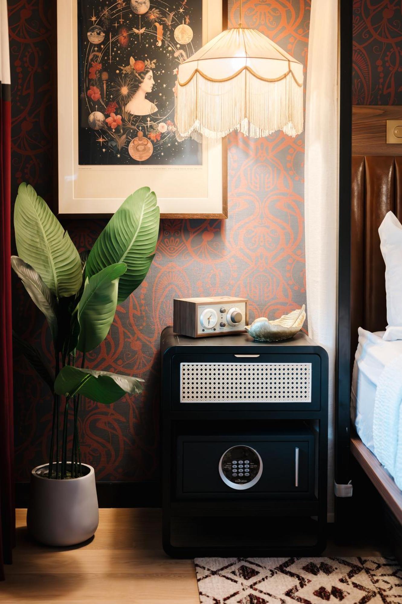 Uncommoner Hotel By Reverie Boutique Collection Вест-Ярмут Екстер'єр фото